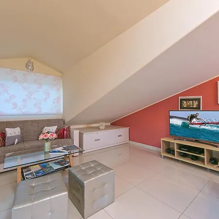 Apartment Abuela's Beach House Brela