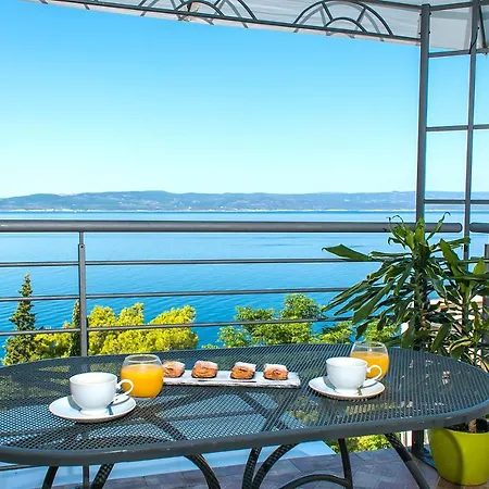 Abuela's Beach House Apartman Brela